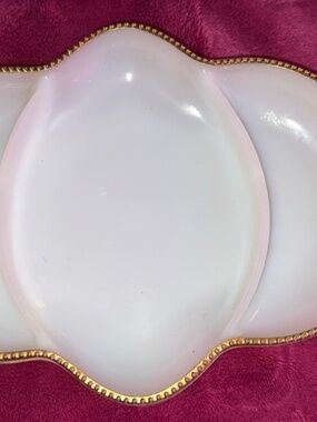 FireKing Serving dish Vintage